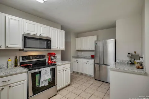 $299,900 | 8422 Parkdale Cove, San Antonio, TX 78249