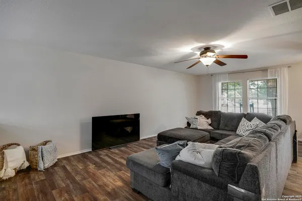 $297,900 | 8422 Parkdale Cove, San Antonio, TX 78249