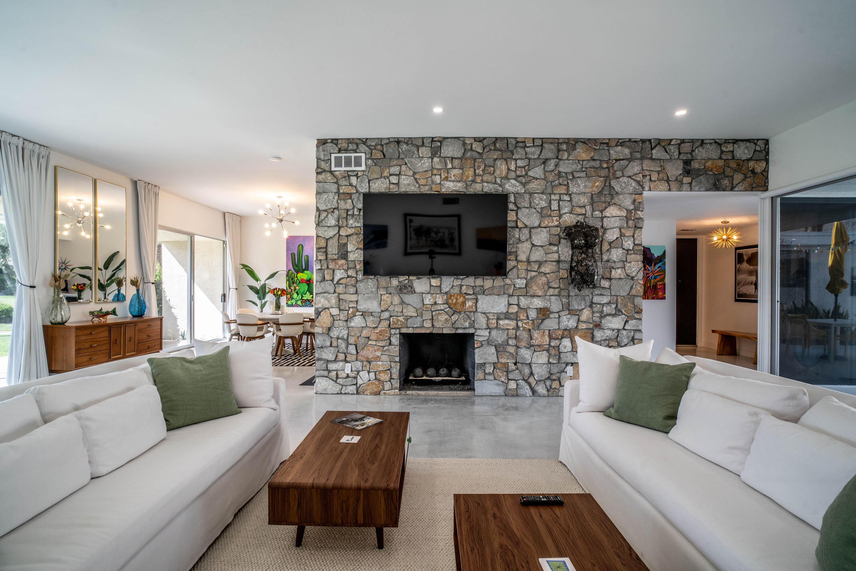 45705 Pawnee Road Indian Wells, CA 92210 - Photo 10 of 67 45705 Pawnee III-12