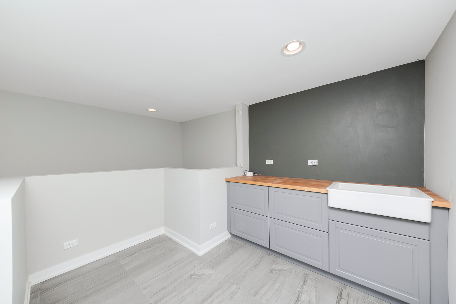 1025 Walnut Way Oak Park, IL 60302 - Photo 22 of 25