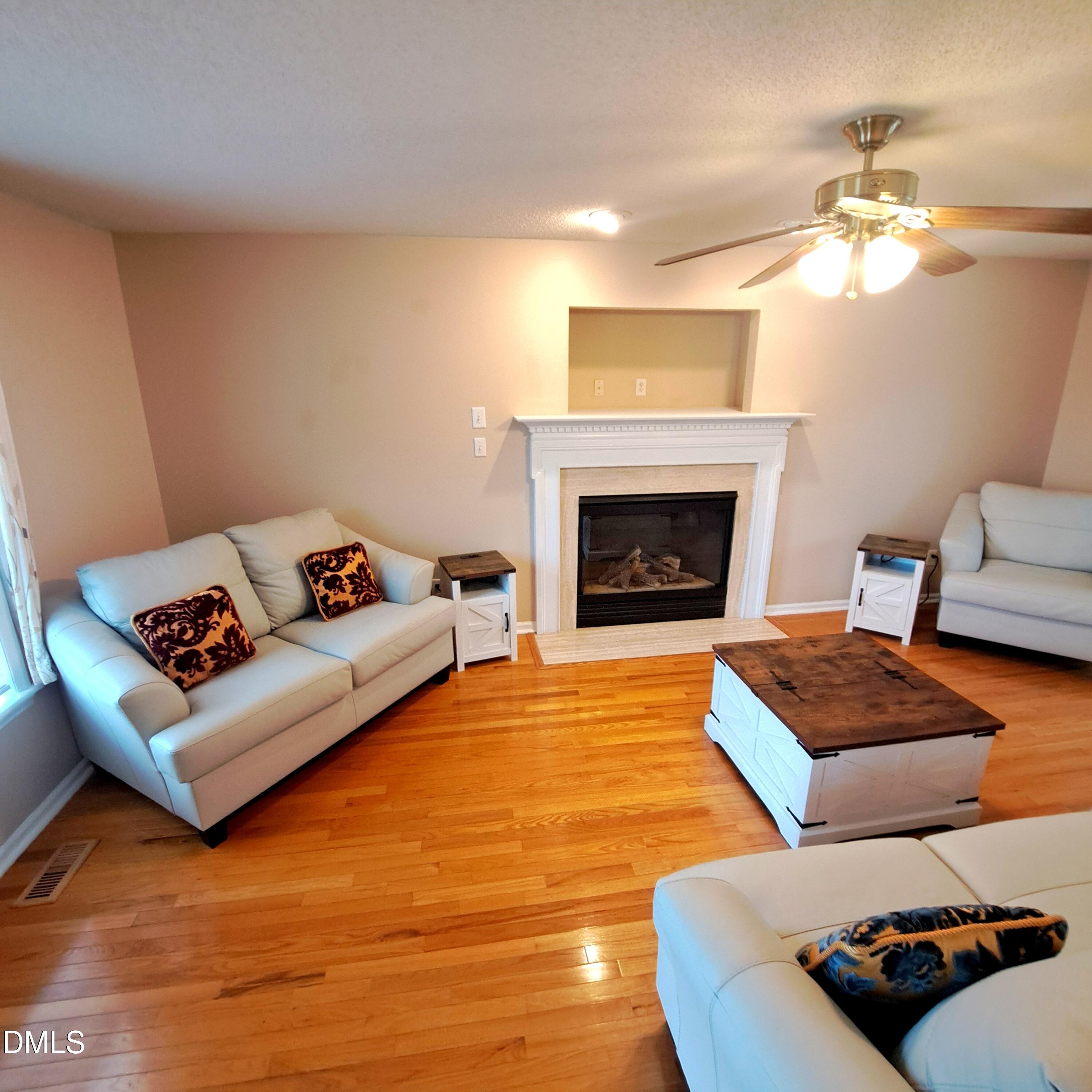 4320 Grassy Field Drive Raleigh, NC 27610 - Photo 3 of 47 2.2