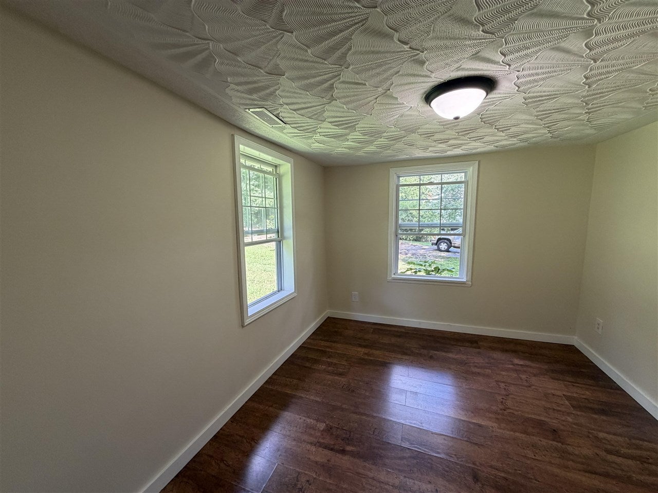 8948 Rochester Road Rochester, KY 42273 - Photo 13 of 20 Gallery Image 13