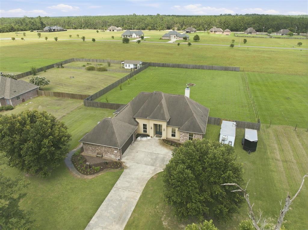 4832 Wes Berry Road Dequincy, LA 70633 - Photo 3 of 21