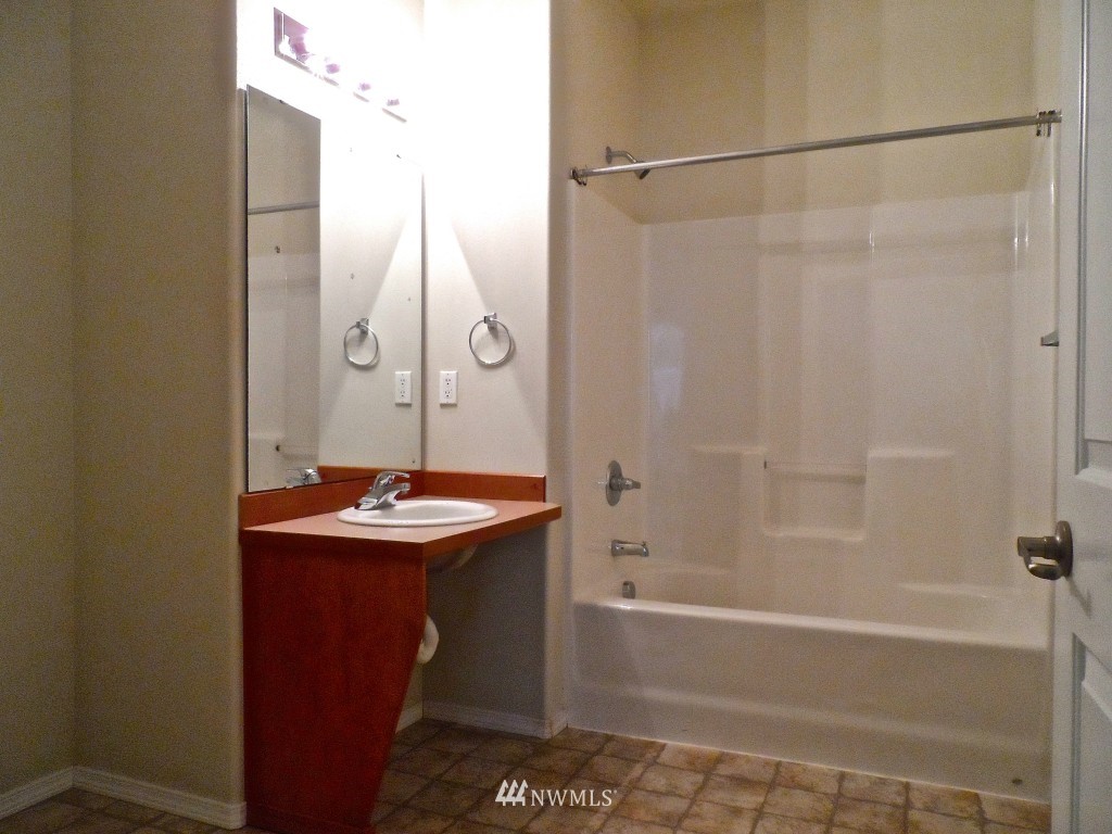 14915 38th Drive Southeast Bothell, WA 98012 - Photo 11 of 13