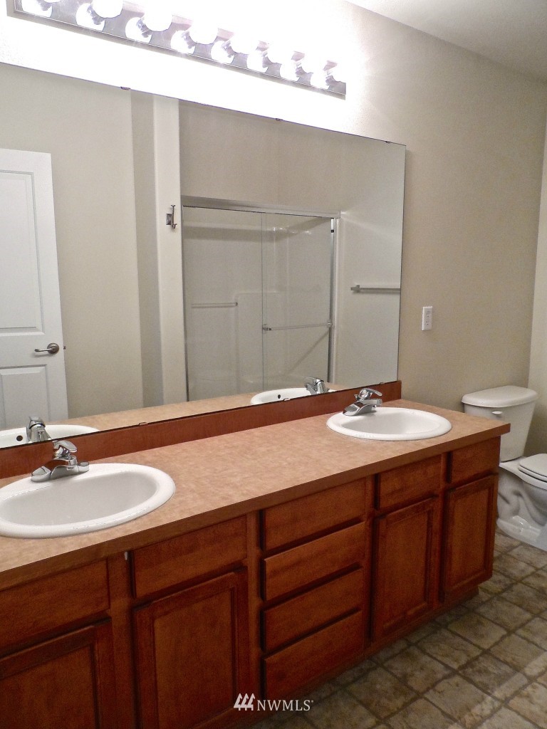 14915 38th Drive Southeast Bothell, WA 98012 - Photo 9 of 13