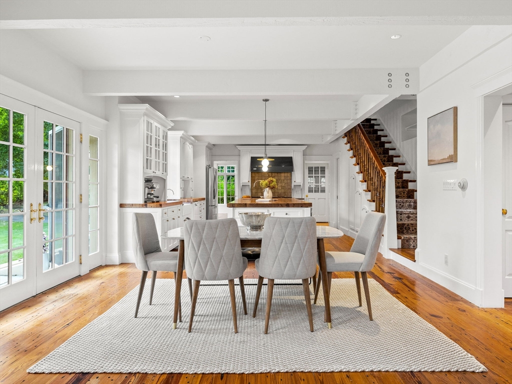 189 Islington Road Newton, MA 02466 - Photo 5 of 22