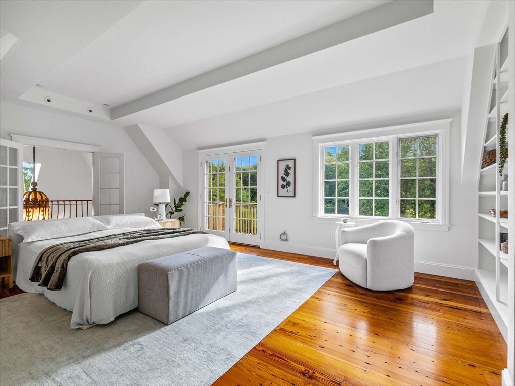 189 Islington Road Newton, MA 02466 - Photo 9 of 22