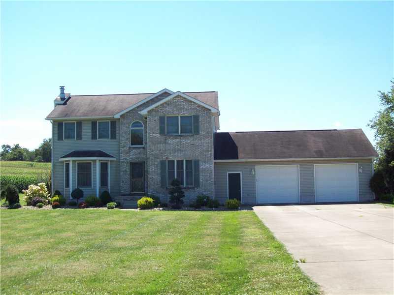 1024 West Moffatt Road New Castle, PA 16101 - Photo 1 of 15 Exterior Front.