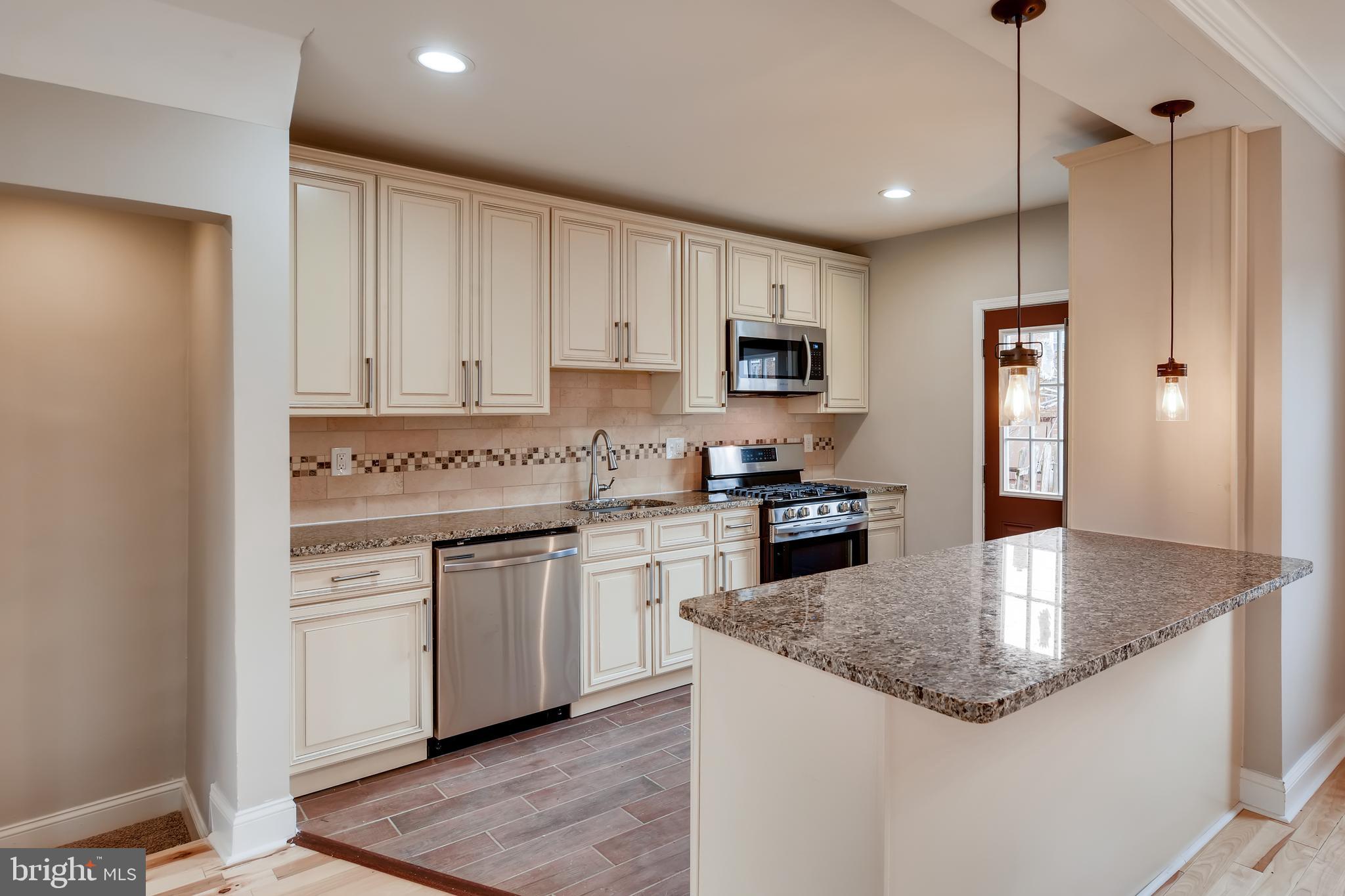 1647 Shadyside Road Baltimore, MD 21218 - Photo 12 of 27 Gallery Image 12