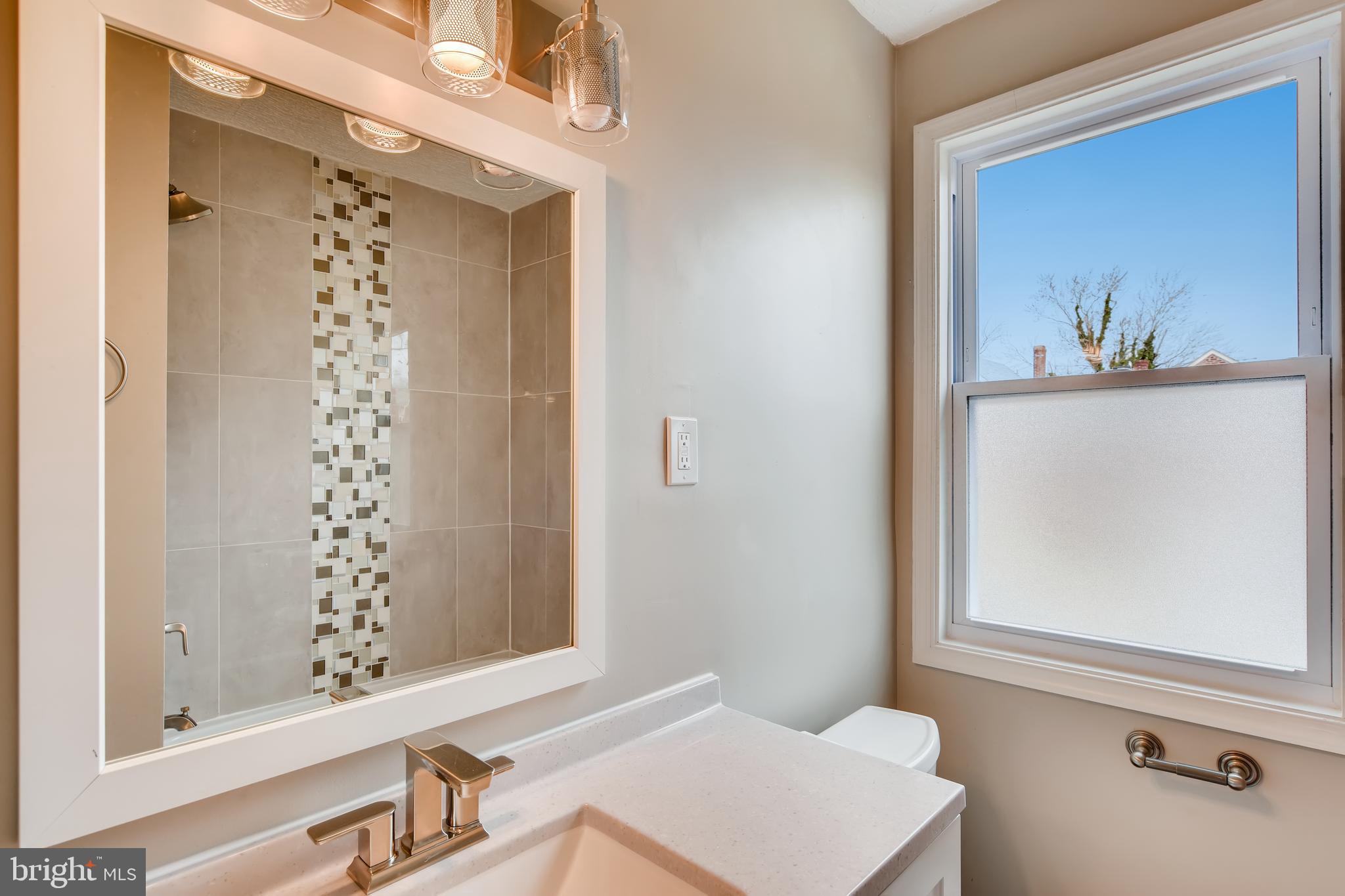 1647 Shadyside Road Baltimore, MD 21218 - Photo 18 of 27 Gallery Image 18