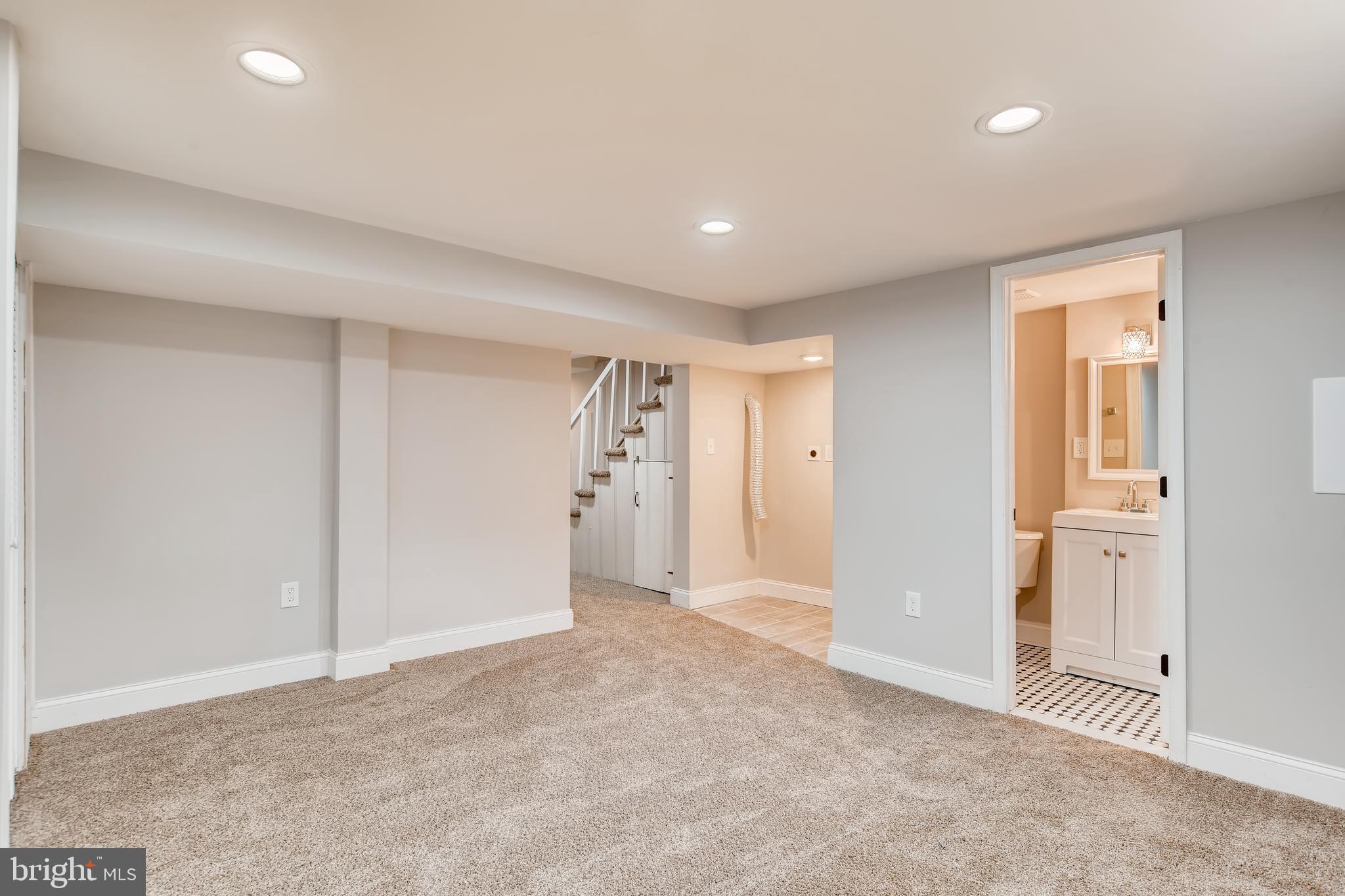 1647 Shadyside Road Baltimore, MD 21218 - Photo 25 of 27 Gallery Image 25