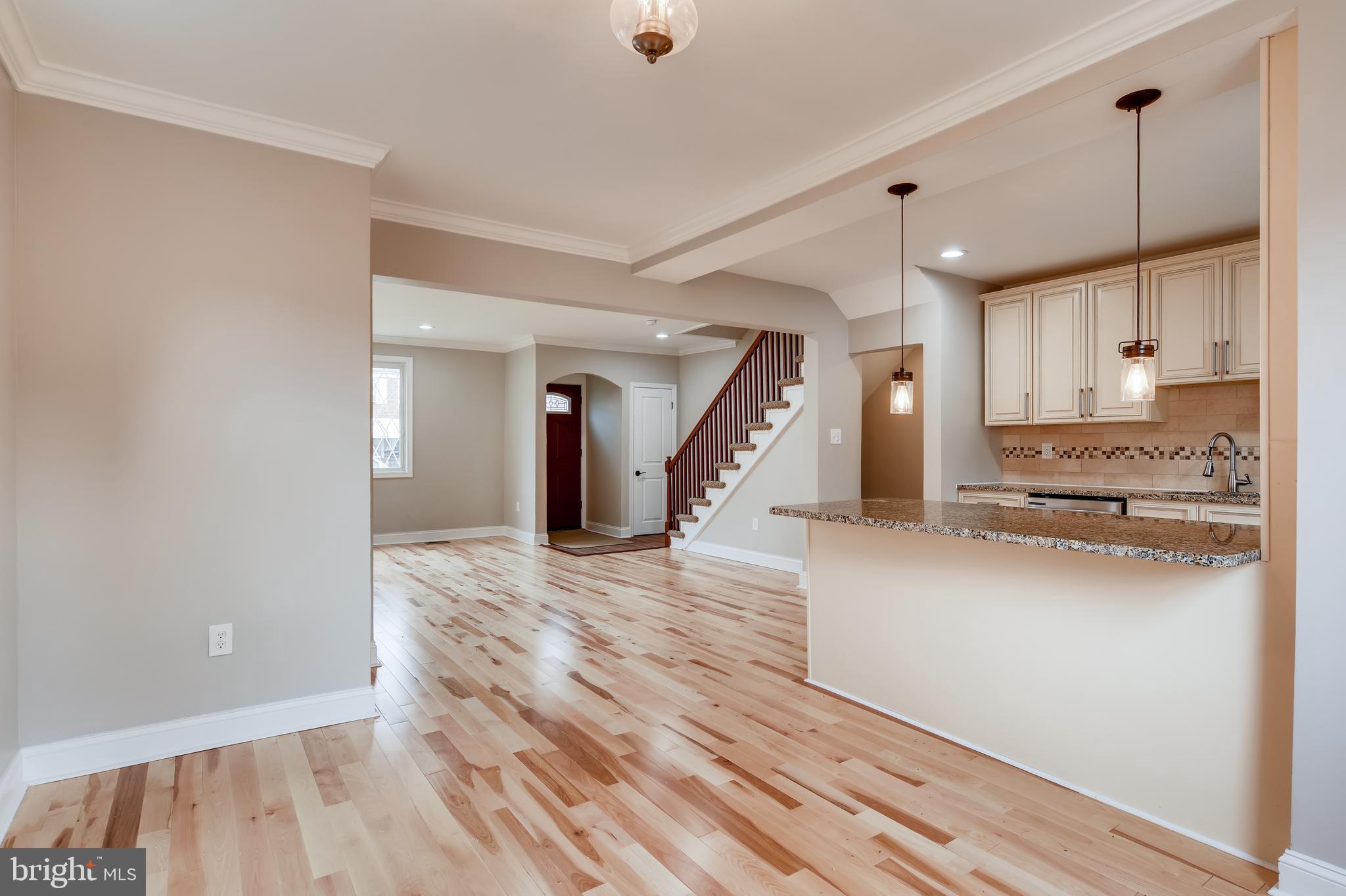 1647 Shadyside Road Baltimore, MD 21218 - Photo 7 of 27 Gallery Image 7
