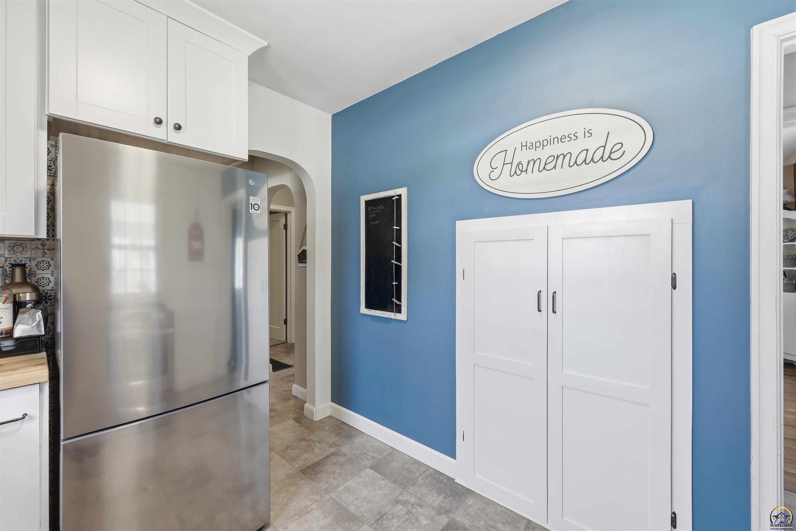 811 Southeast Tecumseh Road Tecumseh, KS 66542 - Photo 9 of 31