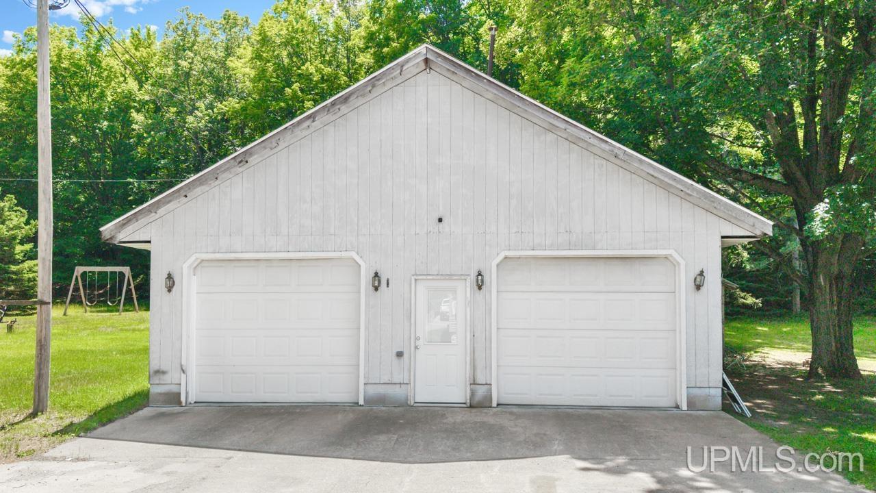 1924 Ledge Street Niagara, WI 54151 - Photo 17 of 21