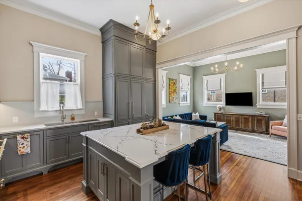 $1,795,000 | 227 Stonewall Street, Memphis, TN 38112