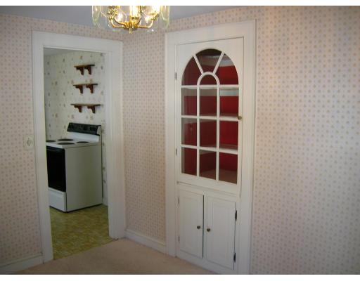 78 Whittier Road Reading, MA 01867 - Photo 6 of 10 Gallery Image 6