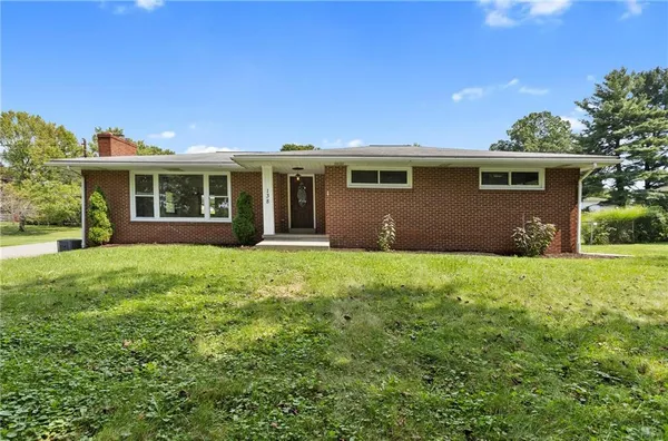 $299,900 | 138 West Sunbury Road, Butler, PA 16001
