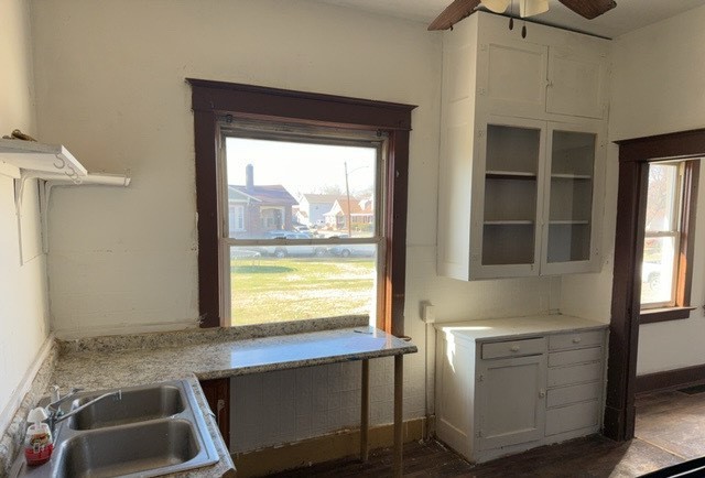 1638 4th Street Madison, IL 62060 - Photo 7 of 20