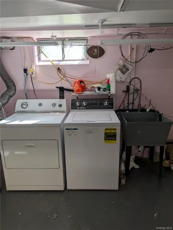 $450,000 | 4 Michelle Drive, Newburgh, NY 12550