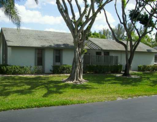 9069 Southwest 22nd Street Boca Raton, FL 33428 - Photo 1 of 1 Primary Photo