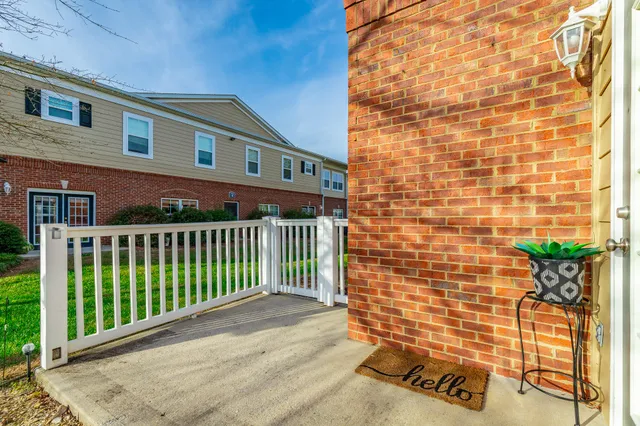 $2,200 | 6105 Regency Court, Chattanooga, TN 37421