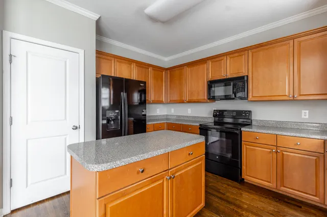 $2,200 | 6105 Regency Court, Chattanooga, TN 37421