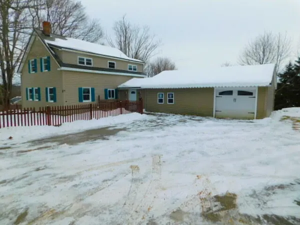 $235,000 | 88 Water Street, Machias, ME 04654