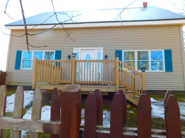 $224,000 | 88 Water Street, Machias, ME 04654