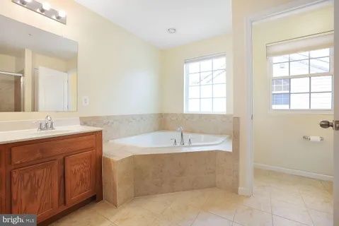 $469,900 | 13402 Roberts Tavern Court, Unit 2242, Clarksburg, MD 20871