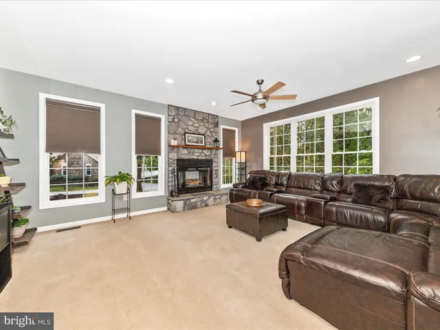 $799,997 | 10027 Pine Tree Road, Woodsboro, MD 21798