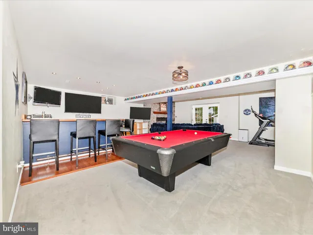 $799,997 | 10027 Pine Tree Road, Woodsboro, MD 21798