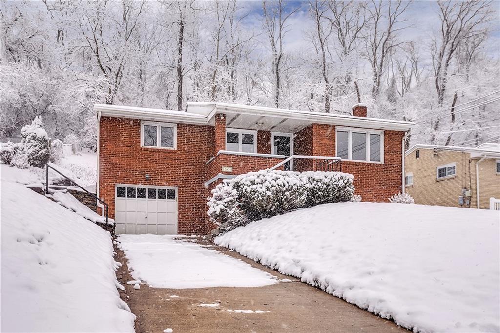 545 Filmore Road Pittsburgh, PA 15221 - Photo 2 of 22