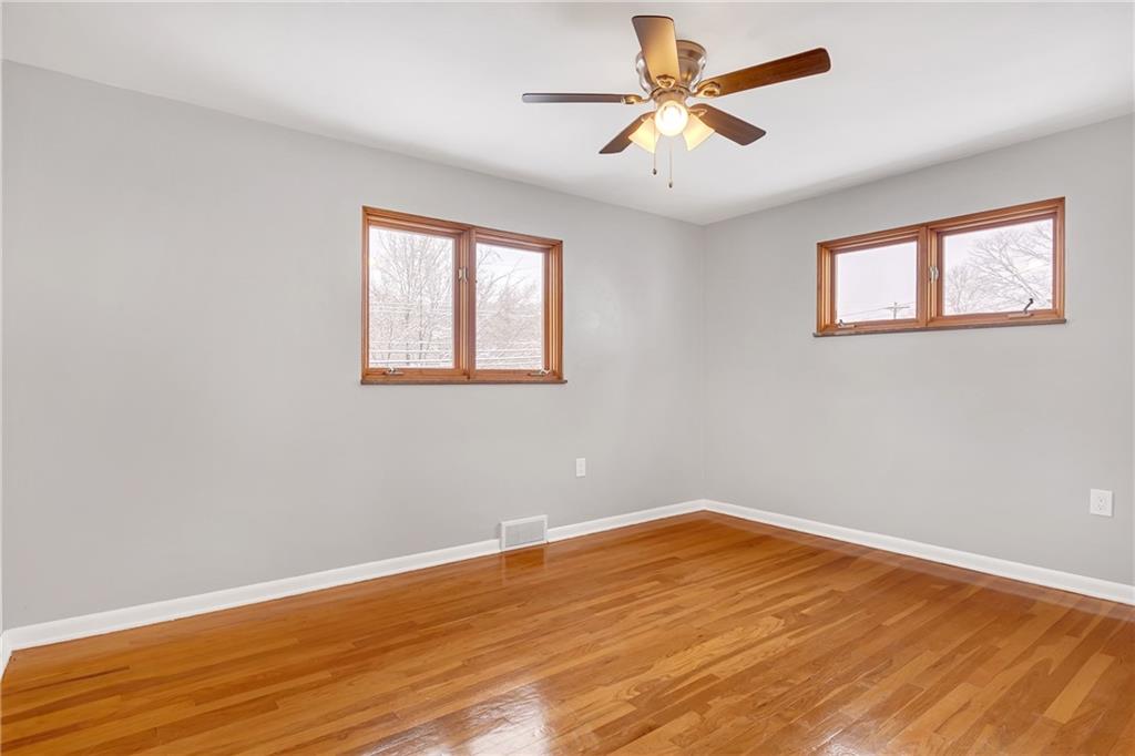 545 Filmore Road Pittsburgh, PA 15221 - Photo 12 of 22