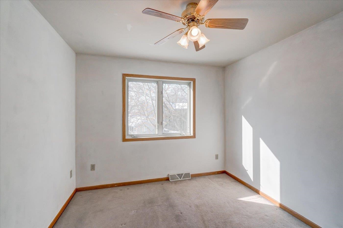 203 Cody Circle Marshall, WI 53559 - Photo 23 of 41