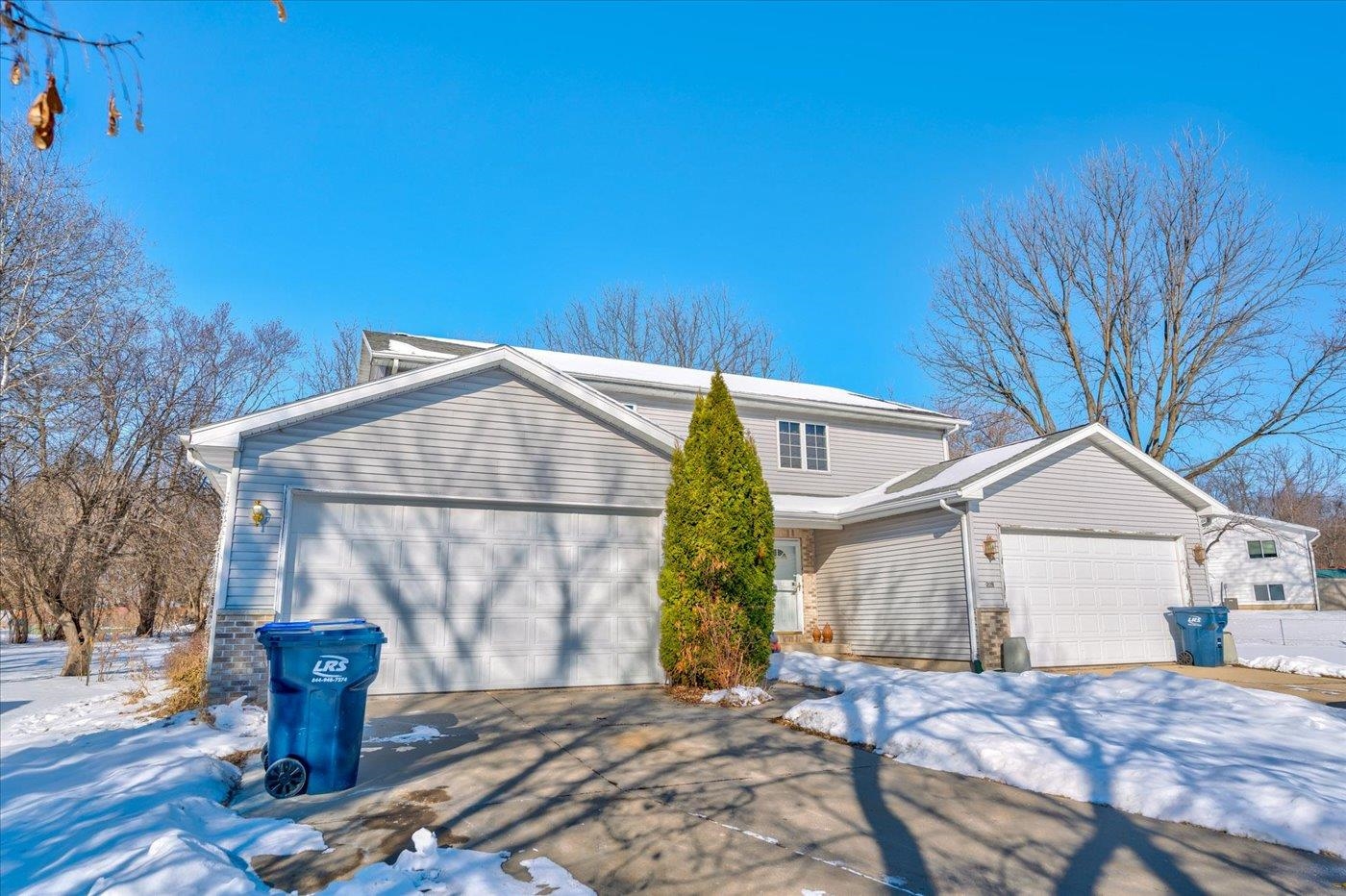 203 Cody Circle Marshall, WI 53559 - Photo 37 of 41