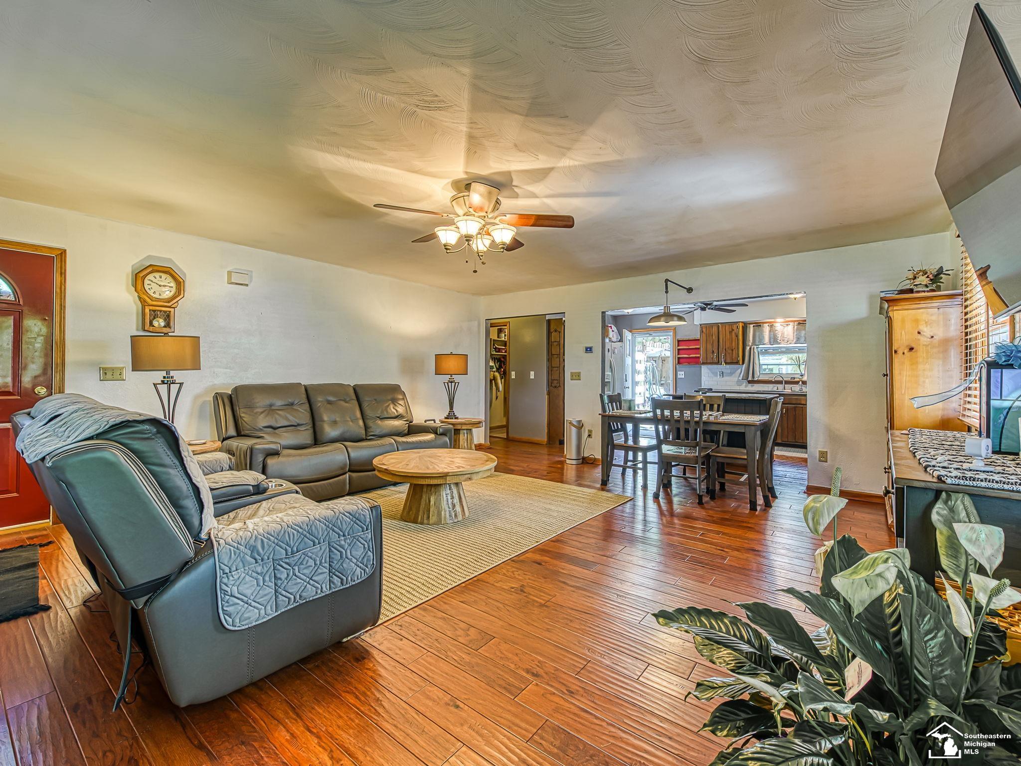 5215 Wells Road Petersburg, MI 49270 - Photo 6 of 47