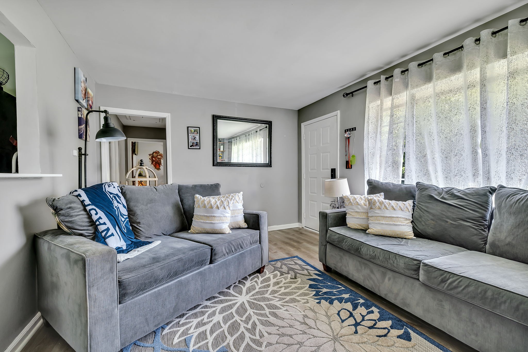 436 Youree Road Murfreesboro, TN 37127 - Photo 11 of 32 a living room with furniture and a large window