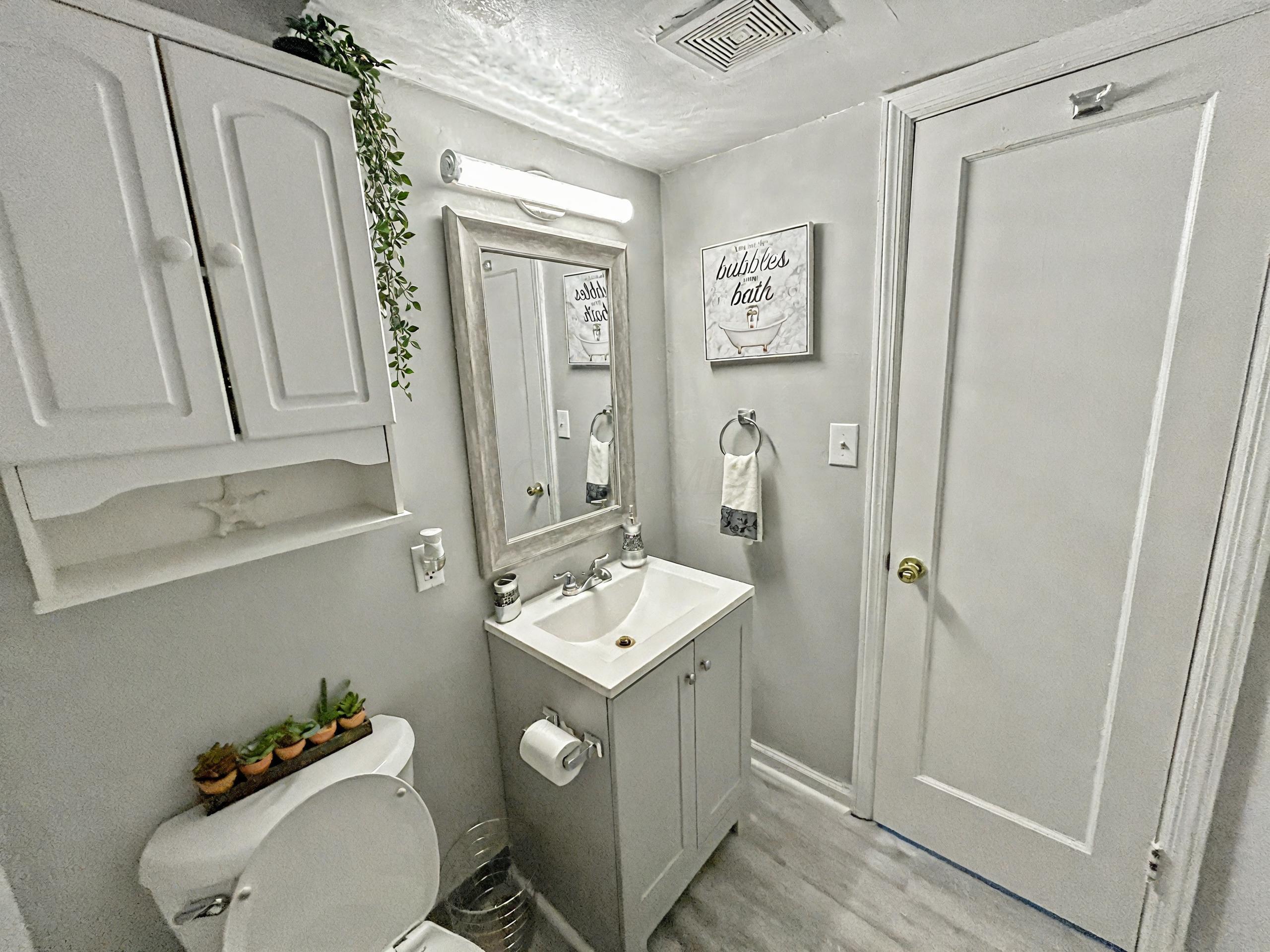 2322 Mecca Road Columbus, OH 43224 - Photo 27 of 40 27