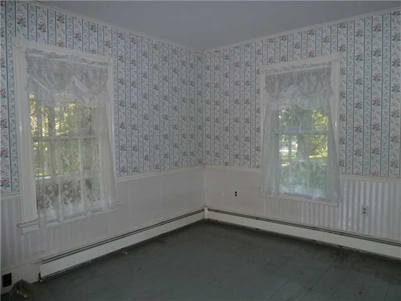 824 Cundy's Harbor Road Harpswell, ME 04079 - Photo 17 of 29 Living Room. In-law living room