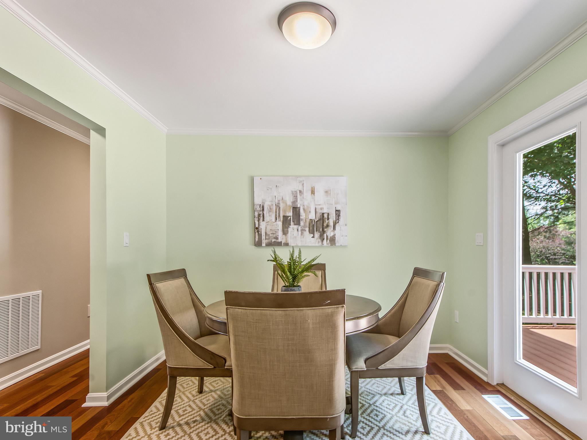 7440 Damascus Road Laytonsville, MD 20882 - Photo 14 of 54 Eat-in Dining