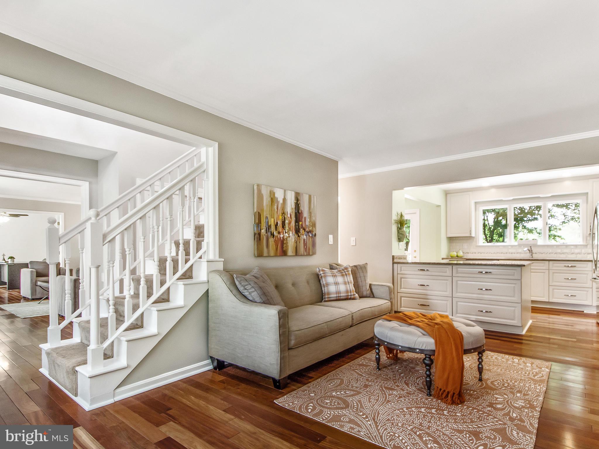7440 Damascus Road Laytonsville, MD 20882 - Photo 7 of 54 Family Room
