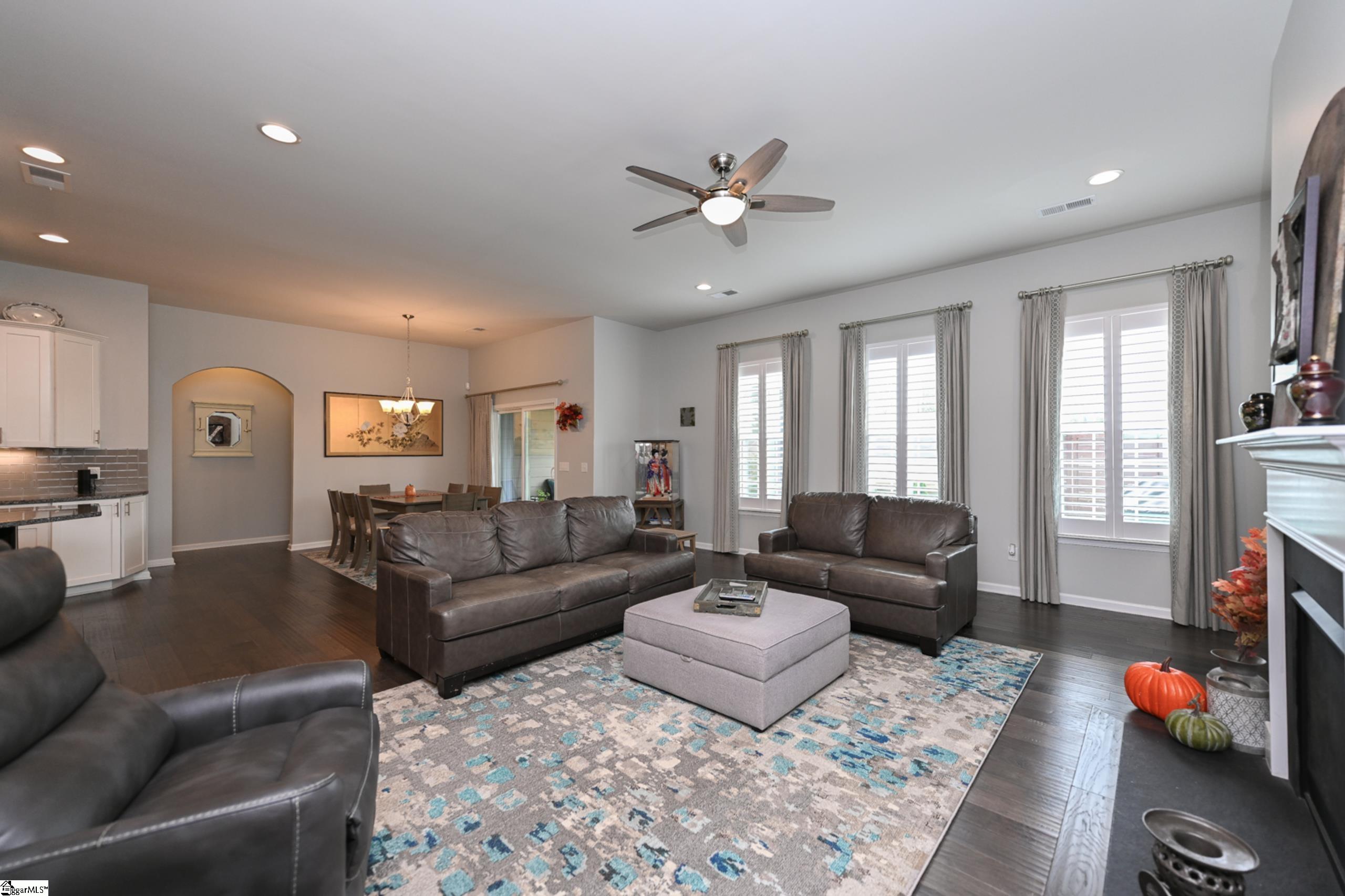 203 Limberlock Way Simpsonville, SC 29681 - Photo 17 of 32 Gallery Image 17