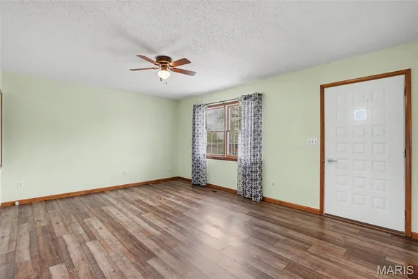 $189,900 | 117 Macarthur Street, New Haven, MO 63068