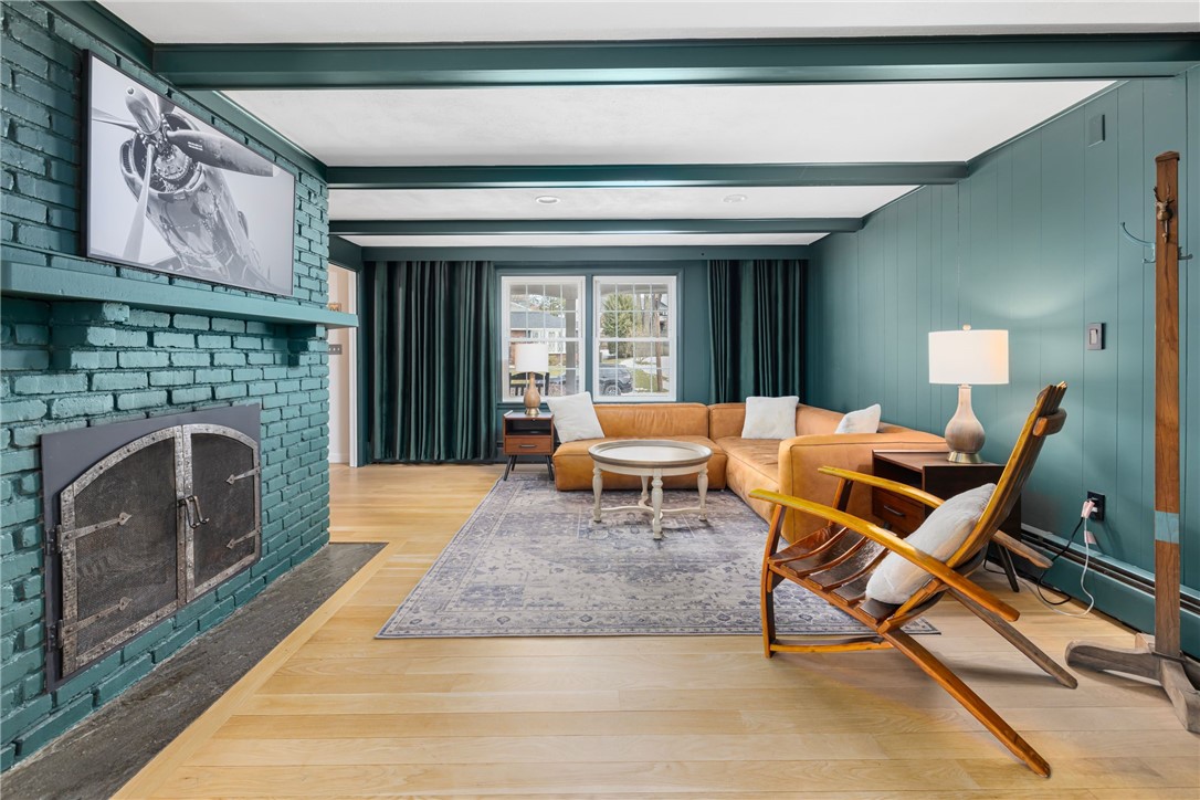 83 Freedom Drive Cranston, RI 02920 - Photo 19 of 50