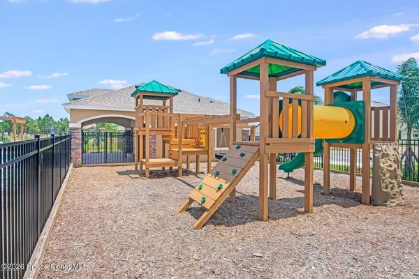 $2,200 | 514 Old Country, Palm Bay, FL 32909