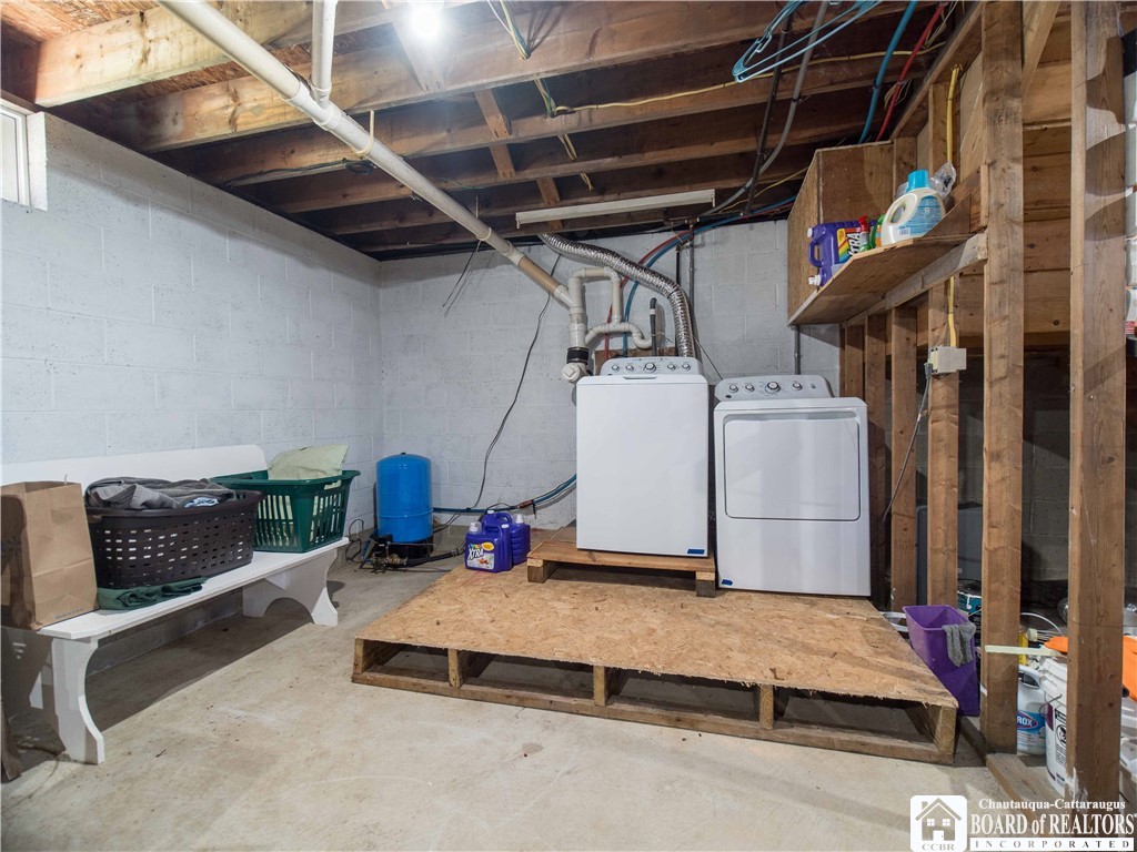 5585 Eke Road Ashville, NY 14710 - Photo 13 of 46