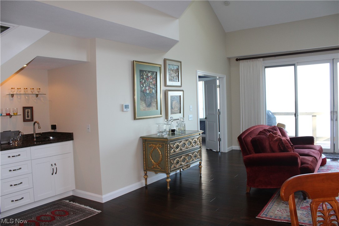 122 Turtle Bay Huron, OH 44839 - Photo 11 of 31