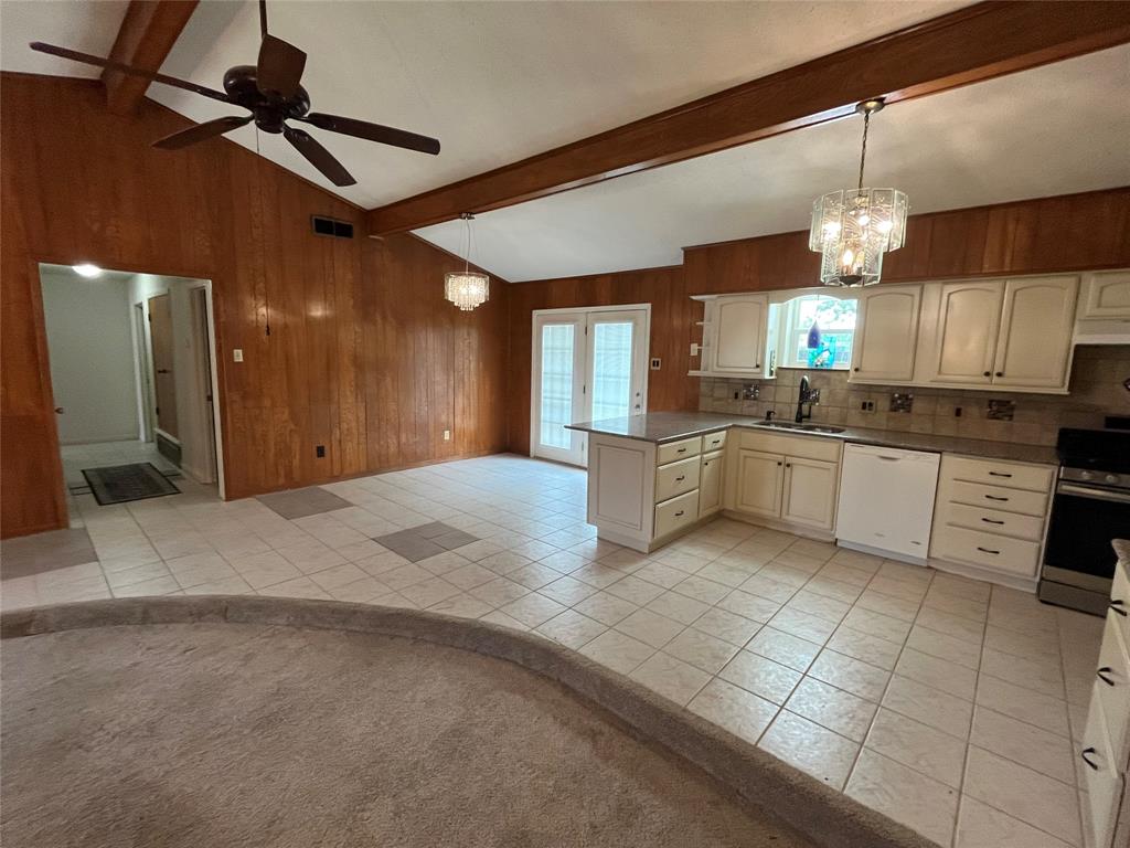 110 Circle Drive Point, TX 75472 - Photo 5 of 31