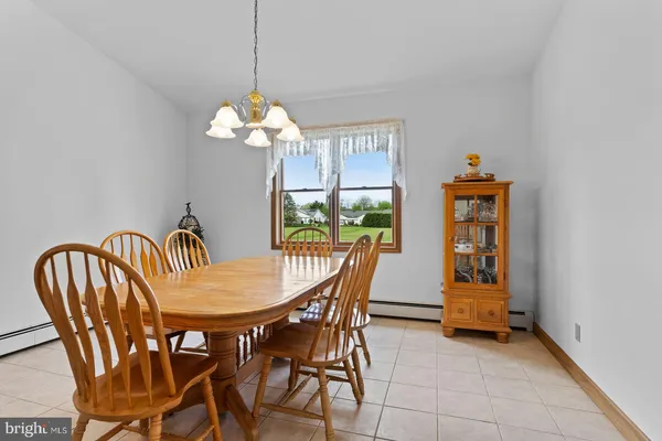 $949,000 | 924 West Trindle Road, Mechanicsburg, PA 17050
