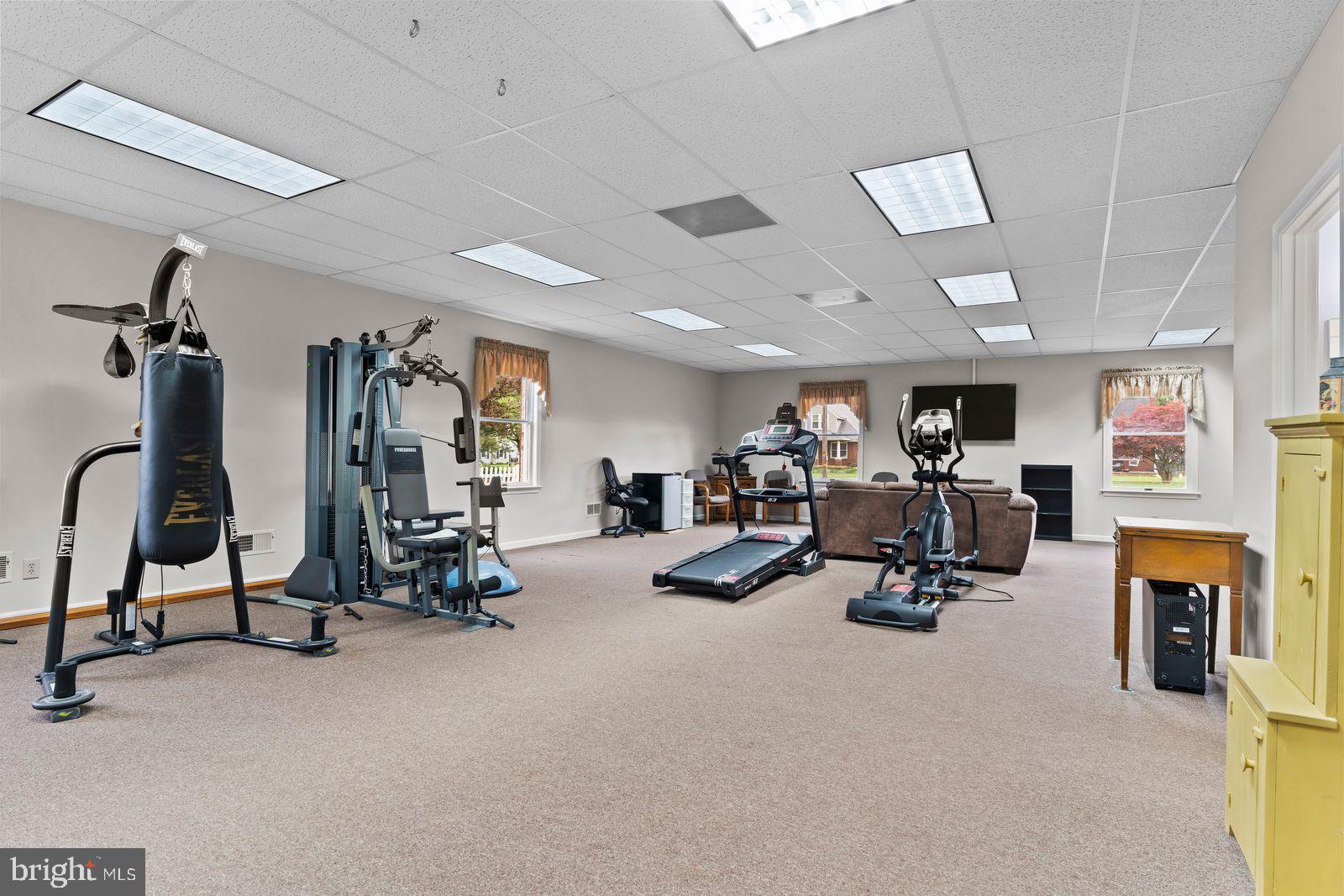 924 West Trindle Road Mechanicsburg, PA 17050 - Photo 27 of 65 1st Floor Bonus Room